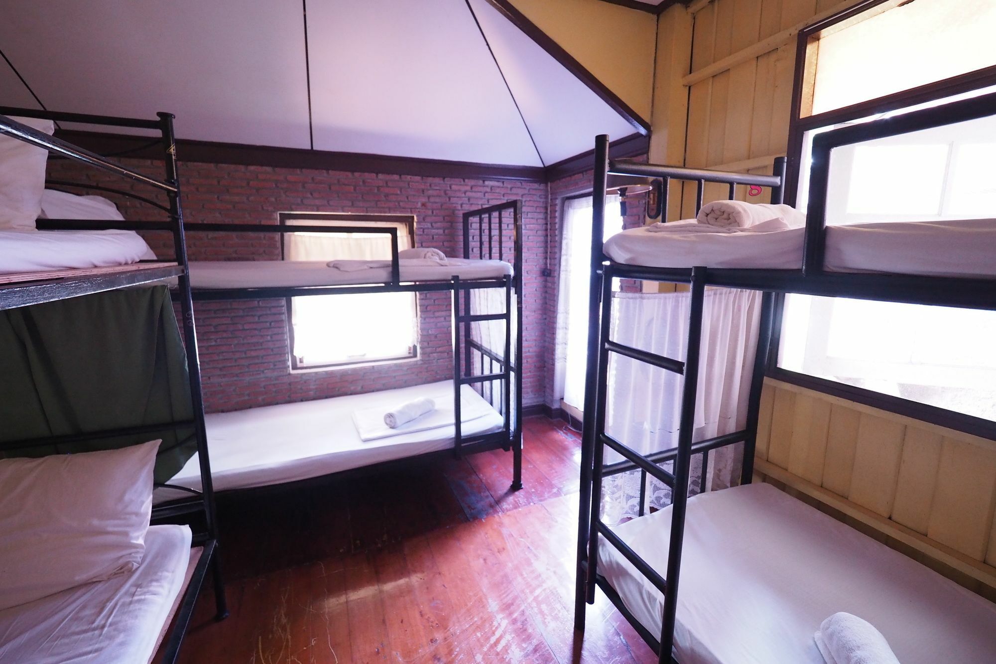Brickhouse Ayutthaya Guesthouse Est 1986 Exterior photo